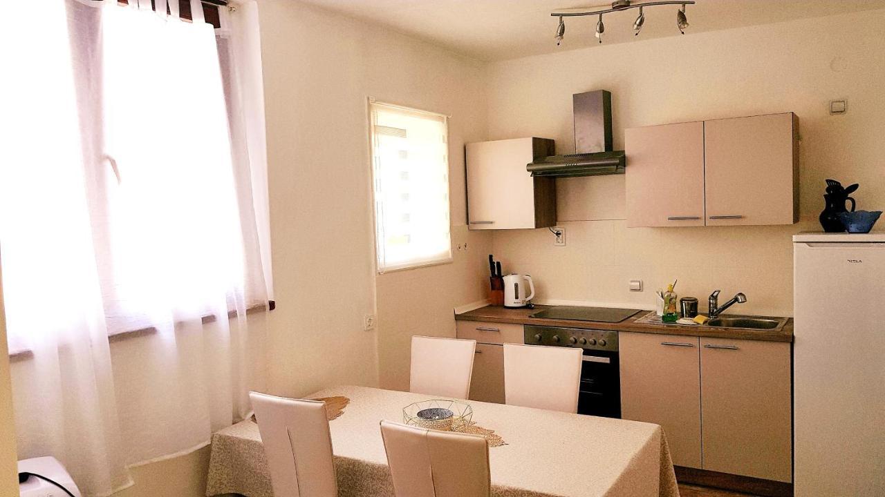Holiday Apartment Nina , Zadar Old Town エクステリア 写真